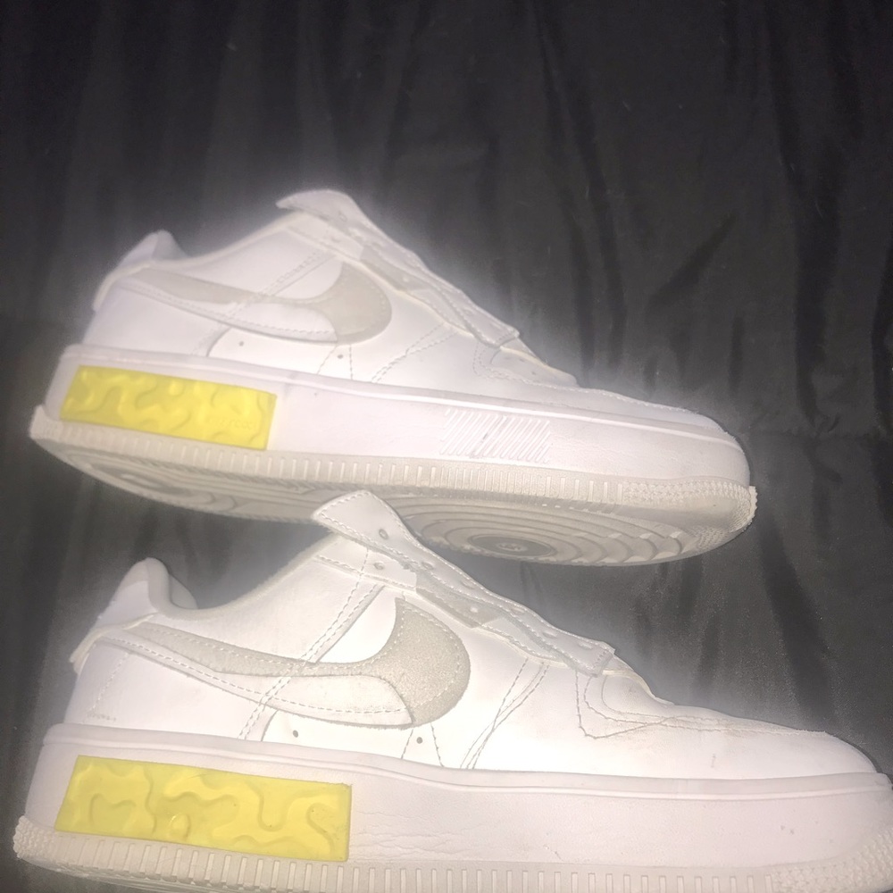 White air force ones size 8